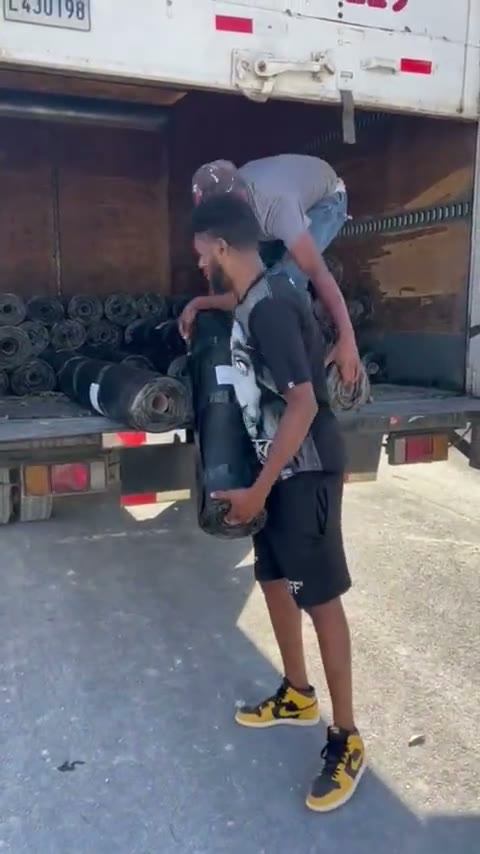 Rollo de material para impermeabilización de techos